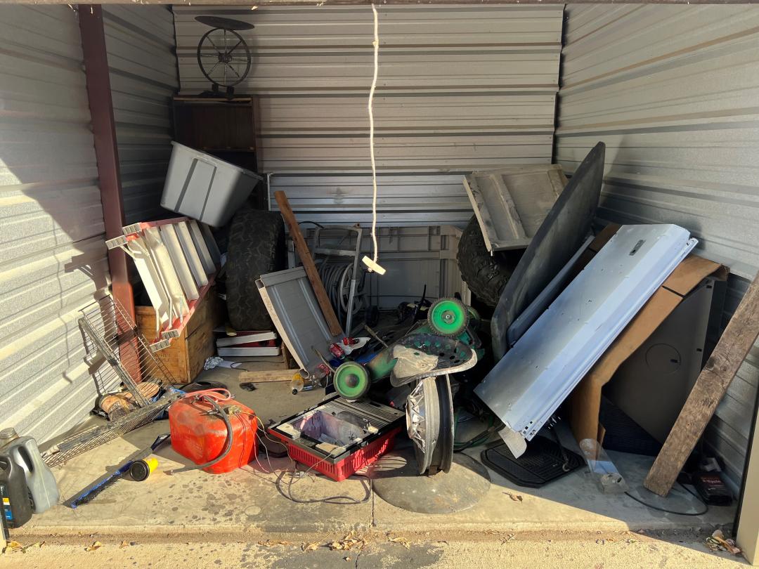 Storage Unit Auction in Sioux Falls, SD at New Prairie Storage Lyons